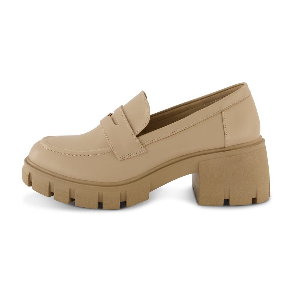 Beige Chunky Lug Sole Penny Loafers Size 7